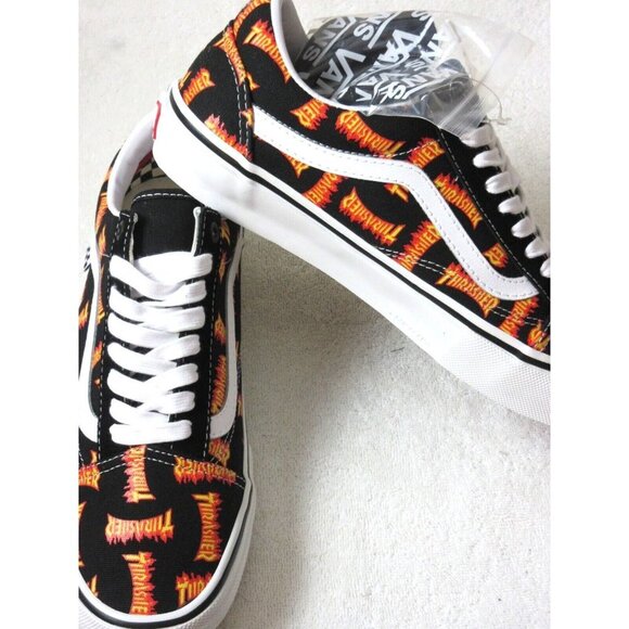 Vans x Thrasher Men's Skate Old Skool Black Multi Logo Canvas shoes Sizes NIB - Picture 4 of 6